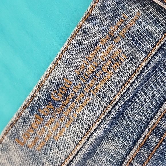 Not Of This World Jesus Medium Wash Distressed Denim Jeans, Size 33 - Picture 11 of 16